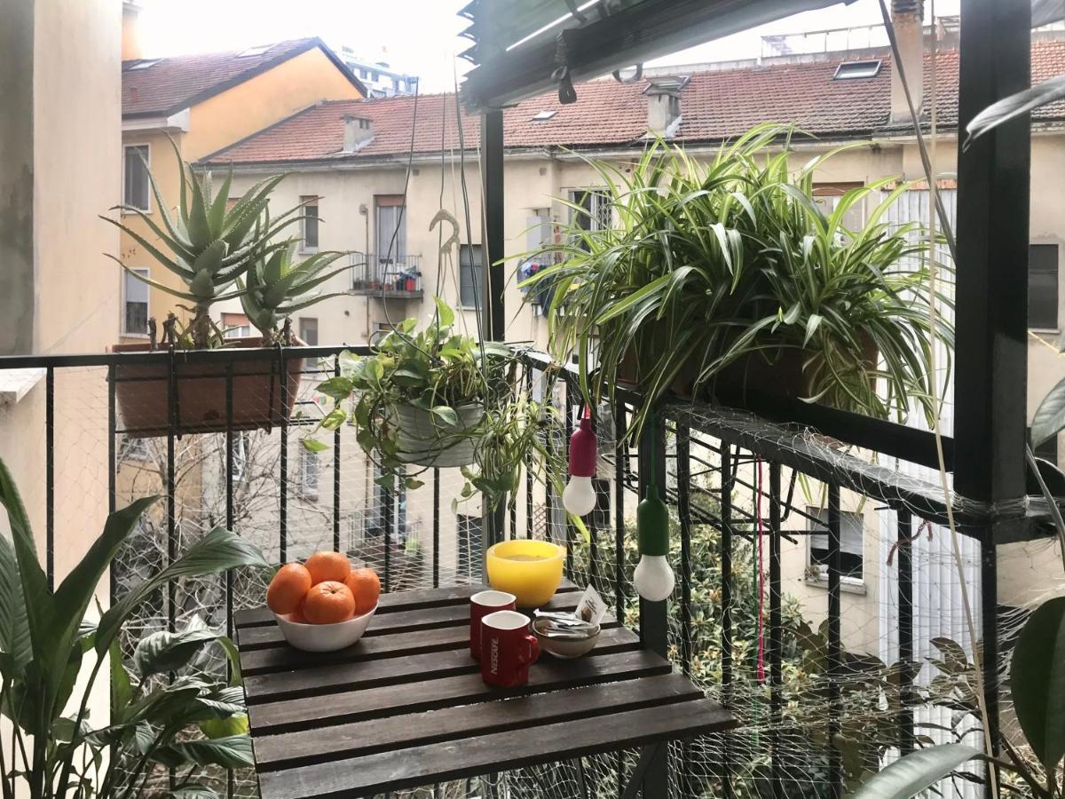 شقة Pied A Terre Sant'Agostino ميلان المظهر الخارجي الصورة