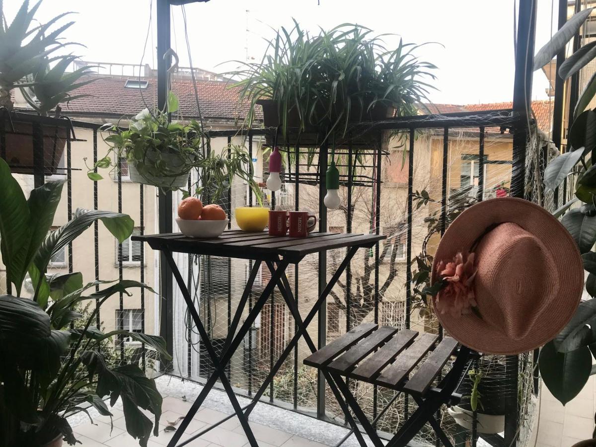 شقة Pied A Terre Sant'Agostino ميلان المظهر الخارجي الصورة