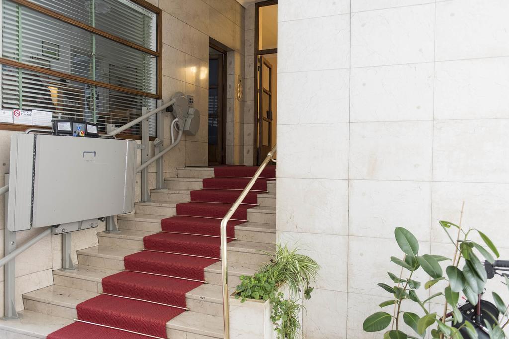 شقة Pied A Terre Sant'Agostino ميلان المظهر الخارجي الصورة