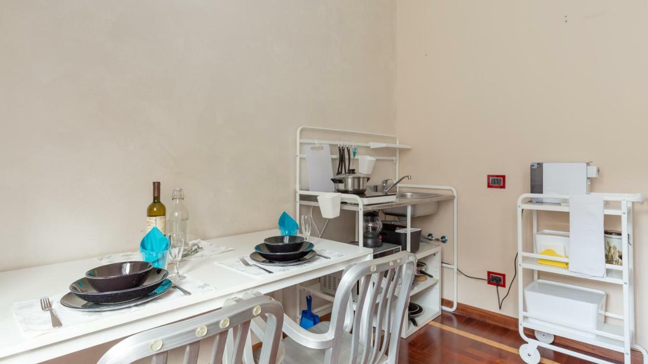 شقة Pied A Terre Sant'Agostino ميلان المظهر الخارجي الصورة